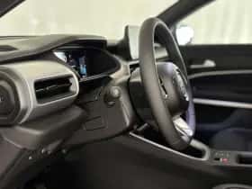 Jeep Avenger (2022) thumbnail 12