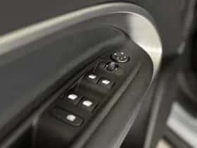 Jeep Avenger (2022) thumbnail 17