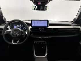 Jeep Avenger (2022) thumbnail 4