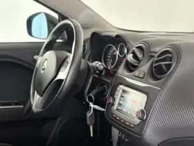 Alfa Romeo Mito (2008) thumbnail 2