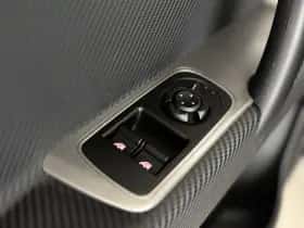 Alfa Romeo Mito (2008) thumbnail 18