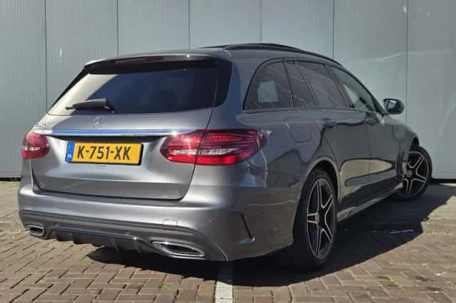 Mercedes-Benz C-Klasse (2018) thumbnail 3