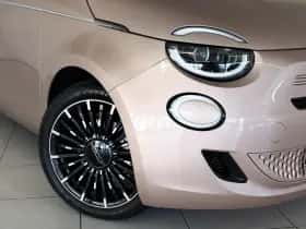 Fiat 500 (2015) thumbnail 30