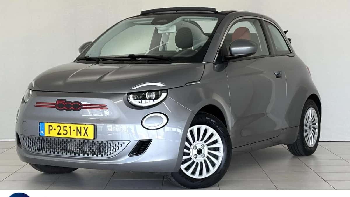 Fiat 500C (2015) — foto 1