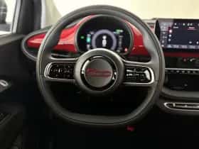 Fiat 500C (2015) thumbnail 11