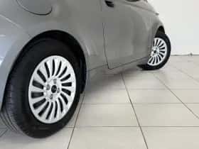 Fiat 500C (2015) thumbnail 14