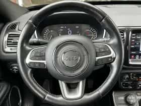 Jeep Compass (2017) thumbnail 13
