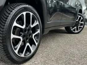 Jeep Compass (2017) thumbnail 16