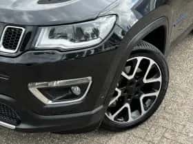 Jeep Compass (2017) thumbnail 28