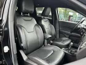 Jeep Compass (2017) thumbnail 6