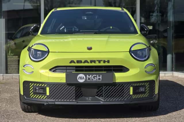 Fiat 600e (2023) thumbnail 3