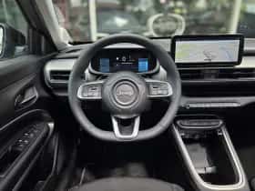 Jeep Avenger (2022) thumbnail 2
