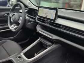Jeep Avenger (2022) thumbnail 4