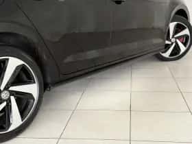Volkswagen Polo (2017) thumbnail 15