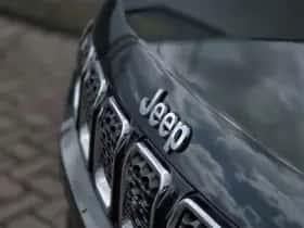 Jeep Compass (2017) thumbnail 25