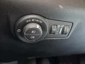 Jeep Compass (2017) thumbnail 26
