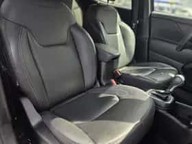 Jeep Renegade (2018) thumbnail 6