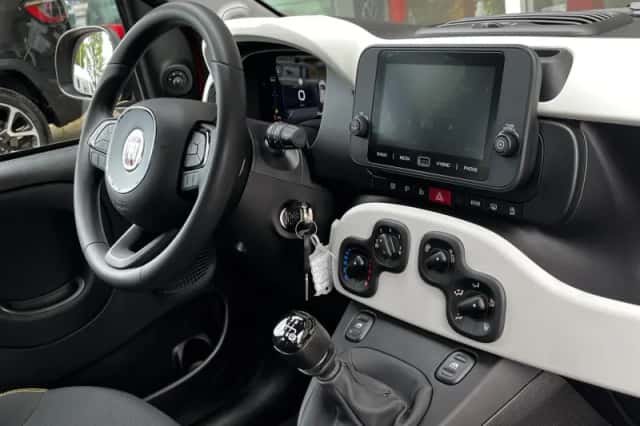 Fiat Panda (2011) thumbnail 4