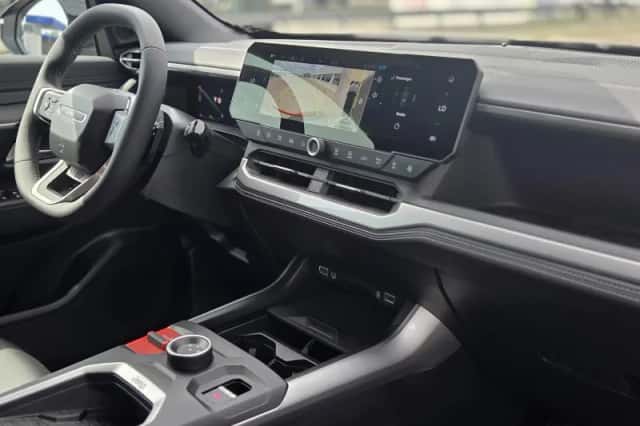 Jeep Compass (2025) thumbnail 4