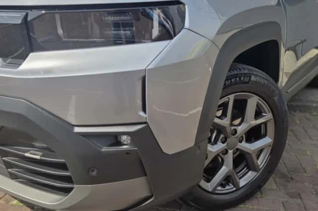 Jeep Compass (2025) thumbnail 5