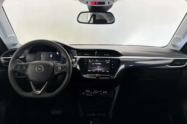 Opel Corsa-e (2023) thumbnail 5