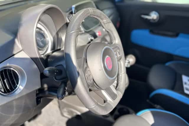 Fiat 500 (2015) thumbnail 2