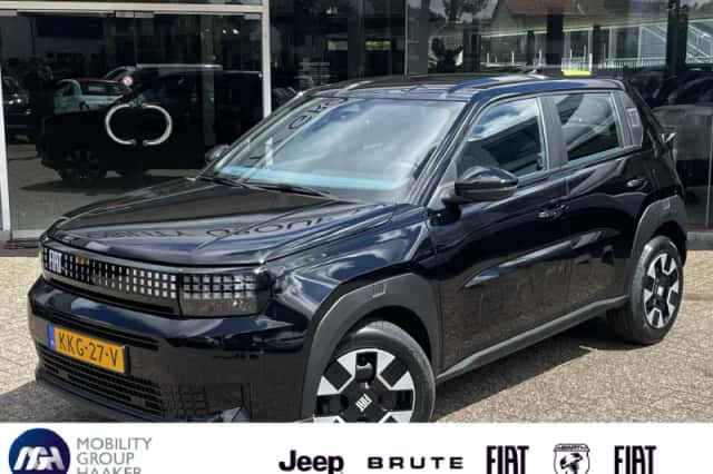 Fiat Grande Panda (2024) thumbnail 1