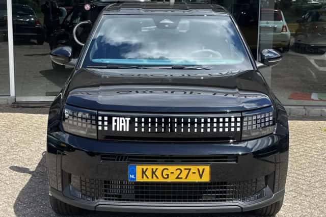 Fiat Grande Panda (2024) thumbnail 3