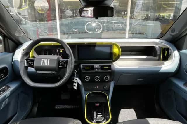 Fiat Grande Panda (2024) thumbnail 4