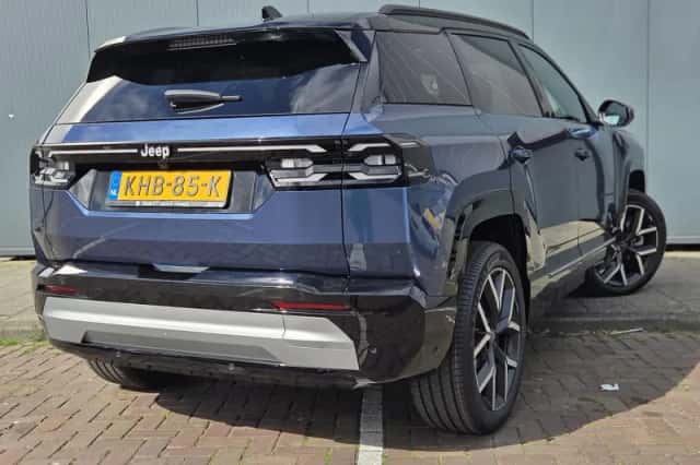 Jeep Compass (2025) thumbnail 3