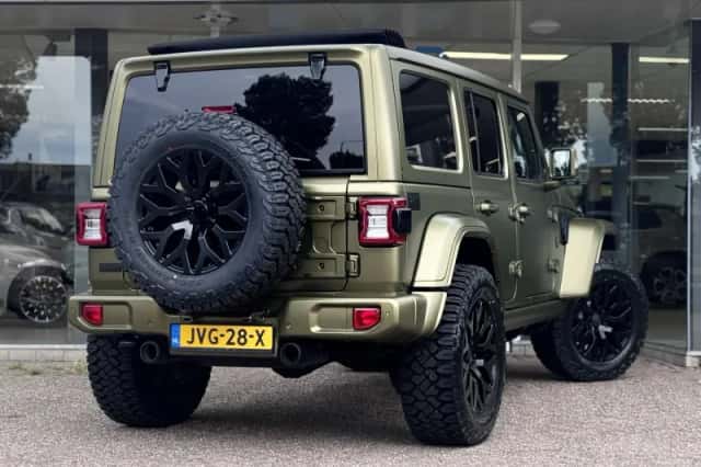 Jeep Wrangler (2019) thumbnail 5
