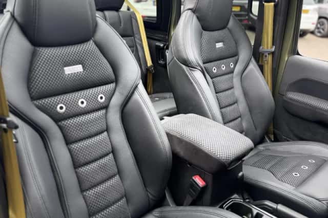 Jeep Wrangler (2019) thumbnail 6