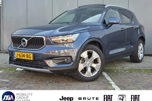 Volvo XC40 (2018) thumbnail 1