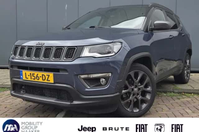 Jeep Compass (2017) thumbnail 1