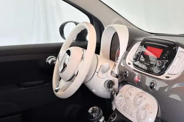 Fiat 500 (2015) thumbnail 3
