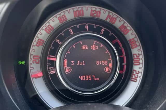 Fiat 500 (2015) thumbnail 2