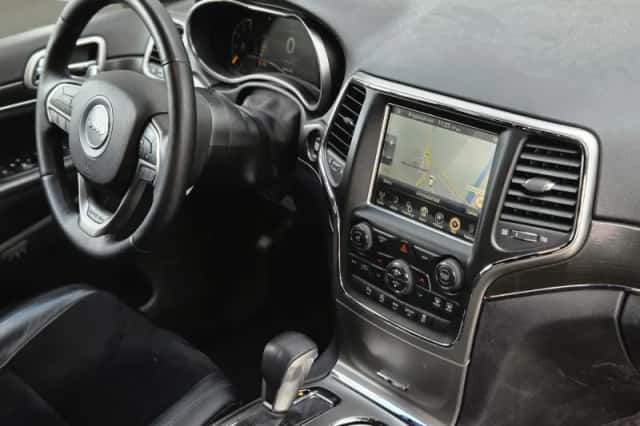 Jeep Grand Cherokee (2013) thumbnail 2
