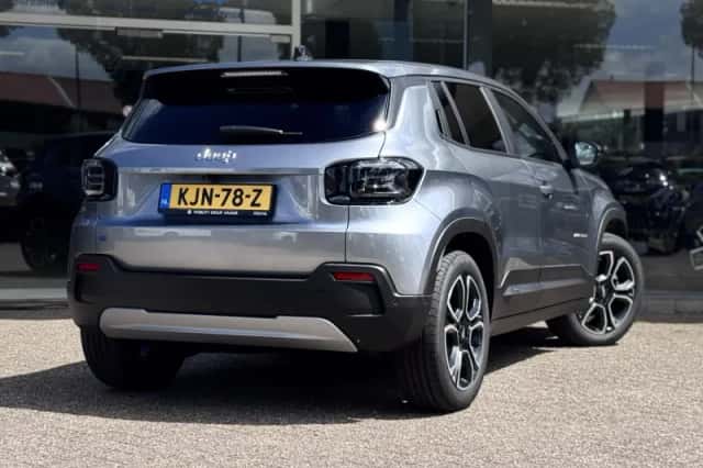 Jeep Avenger (2022) thumbnail 5