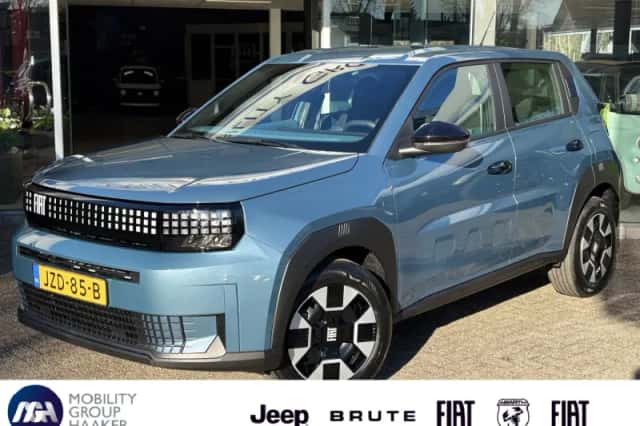Fiat Grande Panda (2024) thumbnail 1