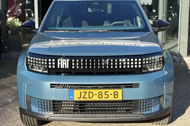 Fiat Grande Panda (2024) thumbnail 3
