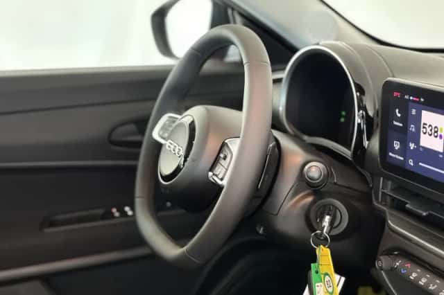 Fiat 600 (2024) thumbnail 3