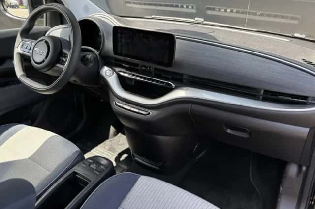 Fiat 500C (2015) thumbnail 5