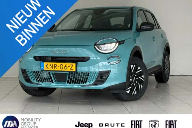 Fiat 600 (2024) thumbnail 1
