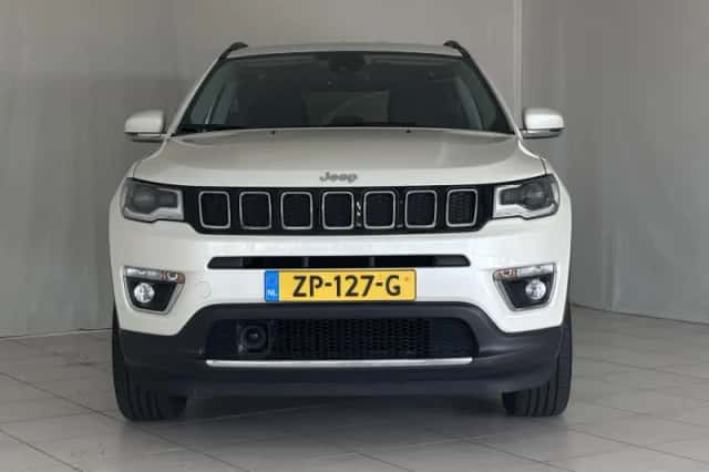 Jeep Compass (2017) thumbnail 5