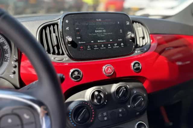 Fiat 500 (2015) thumbnail 3