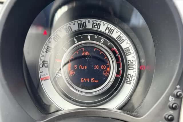 Fiat 500C (2015) thumbnail 5