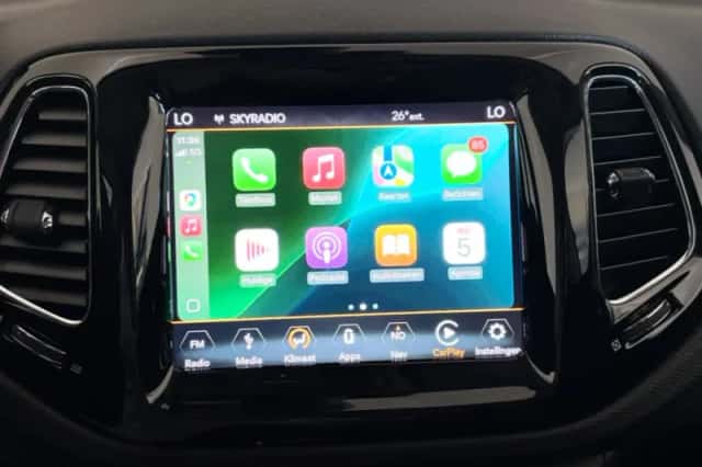 Jeep Compass (2017) thumbnail 6