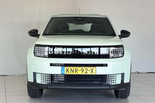 Fiat Grande Panda (2024) thumbnail 4