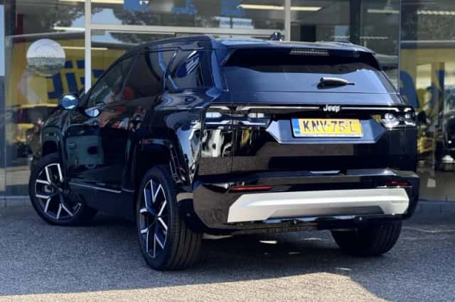 Jeep Compass (2025) thumbnail 6