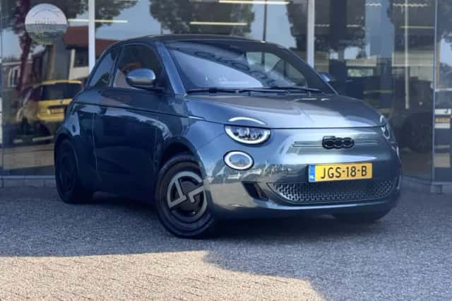 Fiat 500 (2025) thumbnail 5